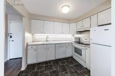 411 Lakewood Circle #A506, Colorado Springs, CO 80910 - Photo 12