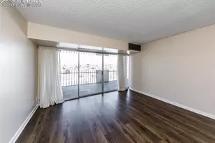 411 Lakewood Circle, Colorado Springs, CO 80910 - Photo 14