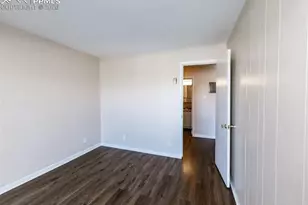 411 Lakewood Circle, Colorado Springs, CO 80910 - Photo 20