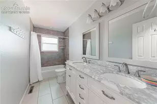 1634 Kodiak Dr, Colorado Springs, CO 80910 - Photo 12