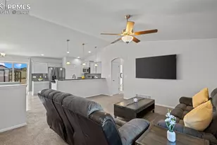 1196 E Purcell Pl, Pueblo, CO 81007 - Photo 4