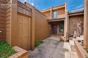3730 Camels Ridge Ln, Colorado Springs, CO 80904 - Photo 4