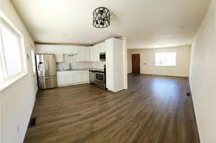 1223 Royale Dr, Colorado Springs, CO 80910 - Photo 4