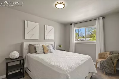 921 Holmes Drive, Colorado Springs, CO 80909 - Photo 18