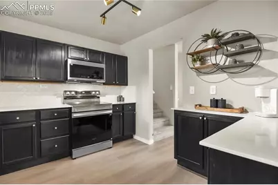 921 Holmes Drive, Colorado Springs, CO 80909 - Photo 8