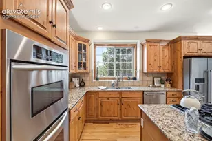 17255 Lamplight Dr, Monument, CO 80132 - Photo 2