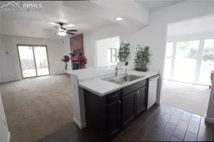 6533 Charter Dr, Colorado Springs, CO 80918 - Photo 10