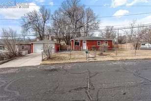 1116 Bennett Ave, Colorado Springs, CO 80909 - Photo 2