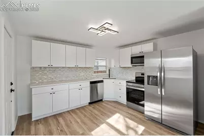 1116 Bennett Avenue, Colorado Springs, CO 80909 - Photo 10