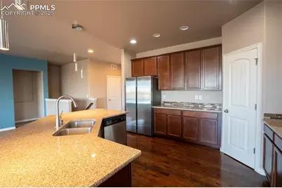 1985 Reed Grass Way, Colorado Springs, CO 80915 - Photo 4