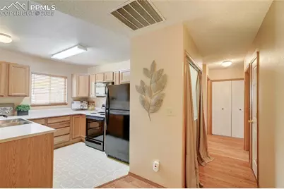 1107 Grinde Drive, Fountain, CO 80817 - Photo 10