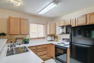 1107 Grinde Dr, Fountain, CO 80817 - Photo 8