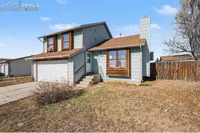 921 N Candlestar Loop, Fountain, CO 80817 - Photo 2