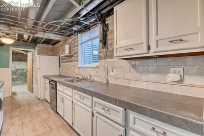 2409 N Wahsatch Avenue, Colorado Springs, CO 80907 - Photo 22