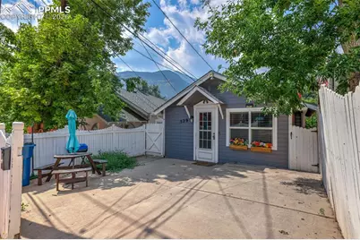 529 Canon Avenue, Manitou Springs, CO 80829 - Photo 1