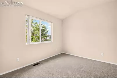 2392 Pinyon Jay Drive, Colorado Springs, CO 80951 - Photo 18