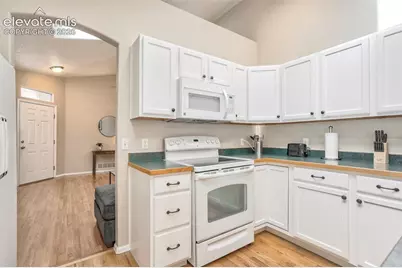 1016 Samuel Point, Colorado Springs, CO 80906 - Photo 6