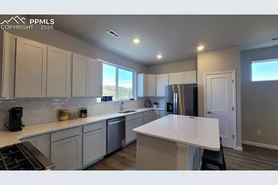 2794 Soleil Heights, Colorado Springs, CO 80907 - Photo 14