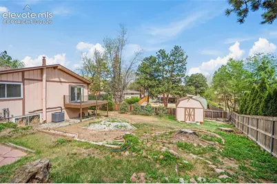 4301 Northridge Place, Colorado Springs, CO 80918 - Photo 32