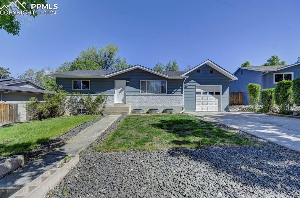 4750 Gracemoor Cir, Colorado Springs, CO 80917-1622
