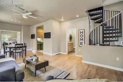 718 Sahwatch Street, Colorado Springs, CO 80903 - Photo 12