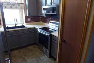 4825 Eldon Dr, Colorado Springs, CO 80916 - Photo 6