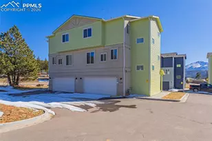 560 E Grace Ave, Woodland Park, CO 80863 - Photo 2