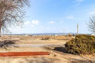 855 N Matt Dr, Pueblo West, CO 81007 - Photo 4