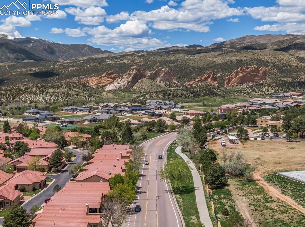 2530 Paseo Verde, Colorado Springs CO 80904-1690 exterior