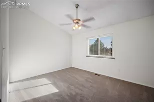 4279 Hunting Meadows Cir, Colorado Springs, CO 80916 - Photo 14