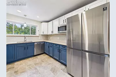 1107 Parkview Boulevard, Colorado Springs, CO 80905 - Photo 18