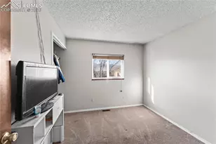 3450 Post Oak Dr, Colorado Springs, CO 80916 - Photo 16