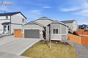 6063 Yamhill Dr, Colorado Springs, CO 80925 - Photo 2