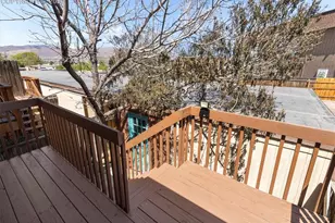 330 Mt View Ln, Colorado Springs, CO 80907 - Photo 12