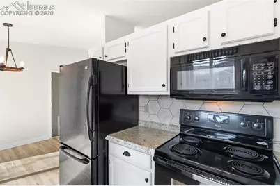 6635 Grand Valley Drive, Colorado Springs, CO 80911 - Photo 10