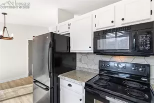 6635 Grand Valley Dr, Colorado Springs, CO 80911 - Photo 10