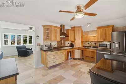 3703 Leeds Circle, Colorado Springs, CO 80907 - Photo 4