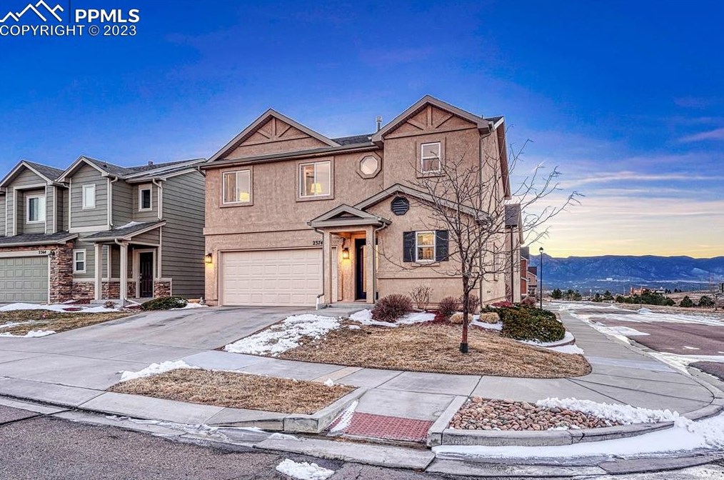 2374 Shady Aspen Dr, Colorado Springs, CO 80921-3914