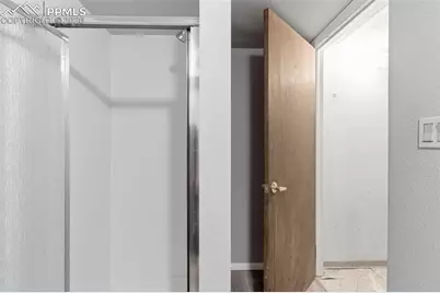 1824 W Platte Avenue, Colorado Springs, CO 80904 - Photo 30