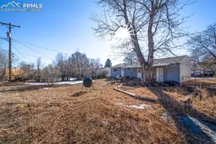 1911 Del Mar Dr, Colorado Springs, CO 80910 - Photo 14