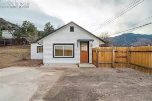 202 Oklahoma Rd, Manitou Springs, CO 80829 - Photo 1