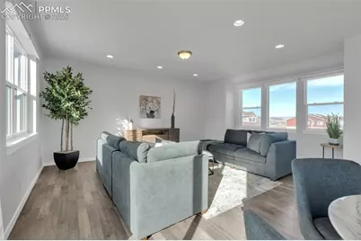 1852 Blue Court, Castle Rock, CO 80104 - Photo 6