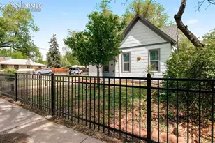 1532 W Pikes Peak Ave, Colorado Springs, CO 80904 - Photo 2