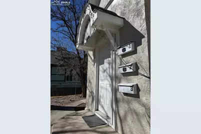 819 W 12th Street, Pueblo, CO 81003 - Photo 2