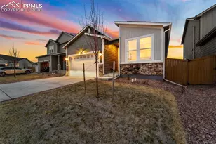 8093 Yellowleaf Pl, Colorado Springs, CO 80908 - Photo 2
