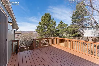2750 Maroon Bells Avenue, Colorado Springs, CO 80918 - Photo 30