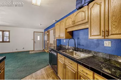 140 Wrangler Creek Circle, Florissant, CO 80816 - Photo 14