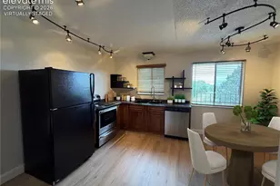 2959 Mesa Rd, Colorado Springs, CO 80904 - Photo 6