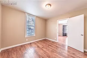 2415 Hagerman St, Colorado Springs, CO 80904 - Photo 10