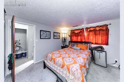 1174 Magnolia Street, Colorado Springs, CO 80907 - Photo 32